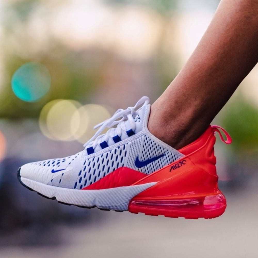 **** SOLD **** NIKE Air Max 270 Ultramarine - NEW Womens 9.5 - RARE colorway!